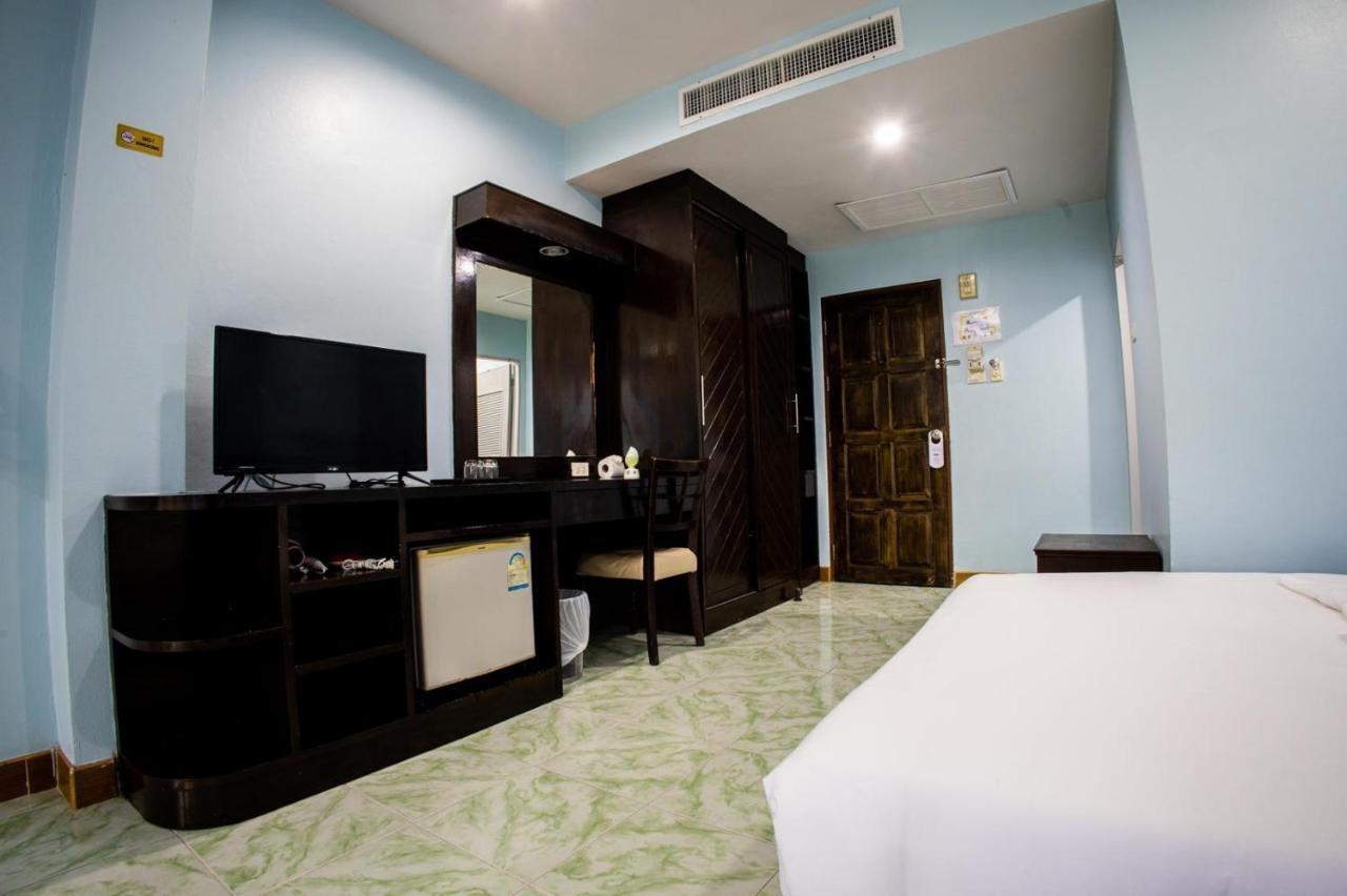 Riviera Patong Hotel Kültér fotó