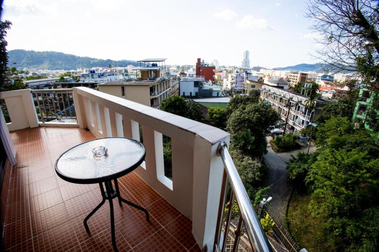 Riviera Patong Hotel Kültér fotó